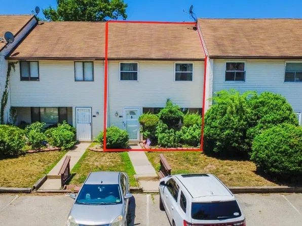 2147 Rhododendron Ct #2147, Mays Landing, NJ 08330