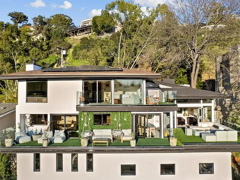 Discover a new level of luxury with Stay Awhile Villas' curated collection of properties.