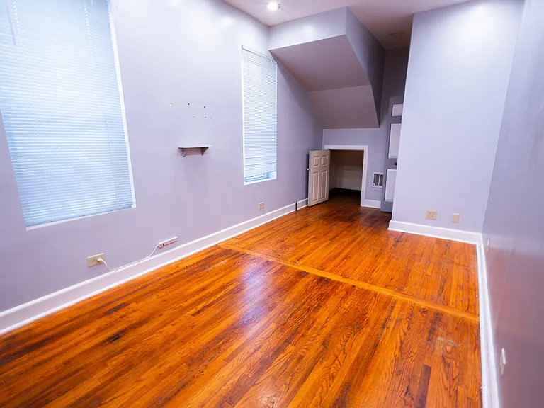 7250 S King Dr #1 — Photo 12
