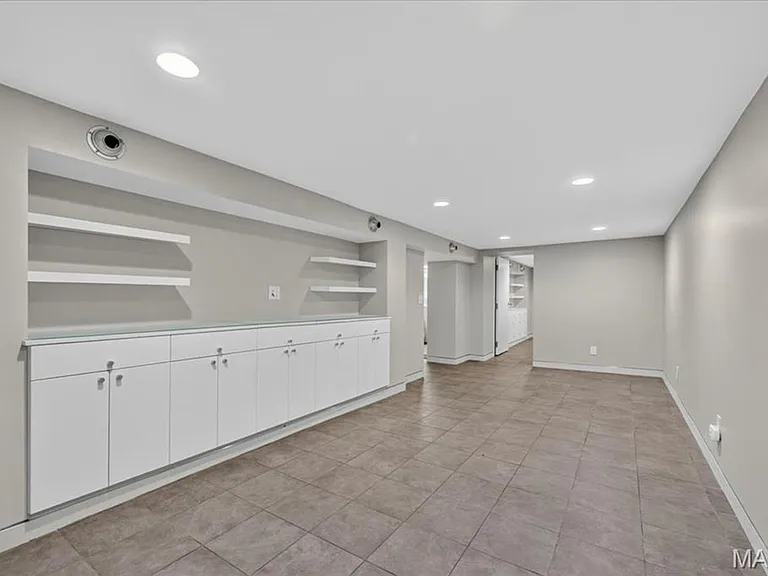 7122 Nashville Ave — Photo 22
