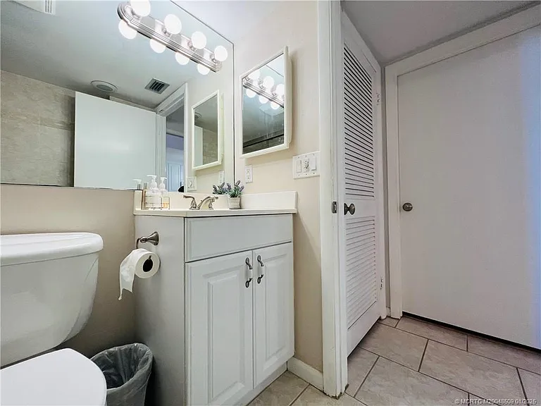 9940 S Ocean Dr #703 — Photo 43