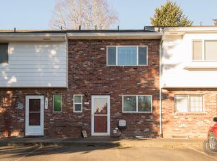 1805 NE 19th St, Gresham, OR 97030