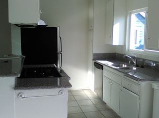 524 8th St APT D, Huntington Beach, CA 92648