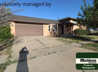 3402 Coyote Ln, Pueblo, CO 81005