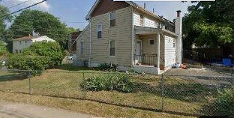 405 Bellevue St — Photo 2