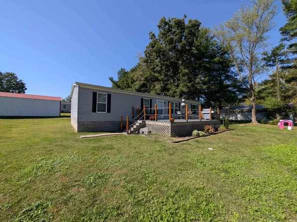 11729 E John St, Bicknell, IN 47512