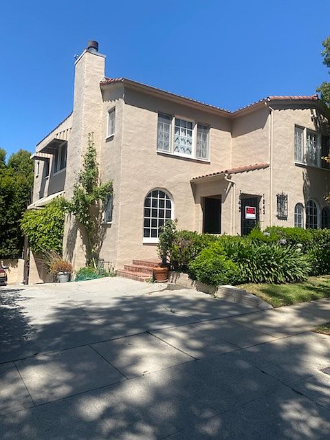 1st image of 1945 Benecia Ave