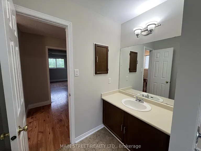 14 Ailsa Dr — Photo 27