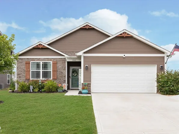 1962 Fairmount Dr, Greenfield, IN 46140