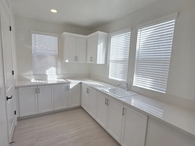 512 San Lorenzo Rd — Photo 44