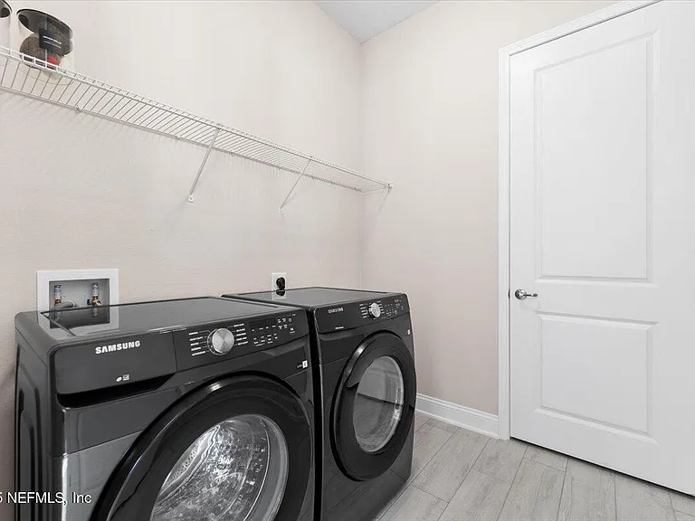 492 Rum Runner Way — Photo 32