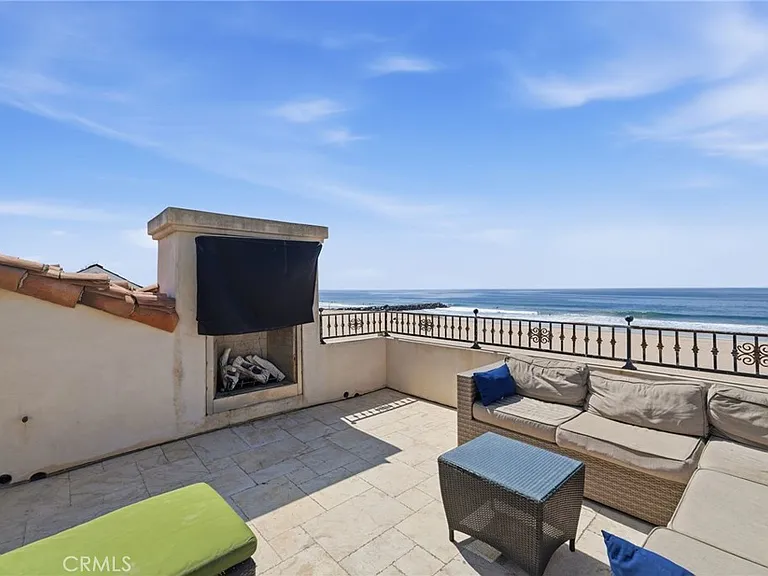 3715 Seashore Dr — Photo 28