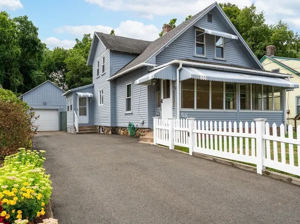 68 Shawmut Ave, Holyoke, MA 01040