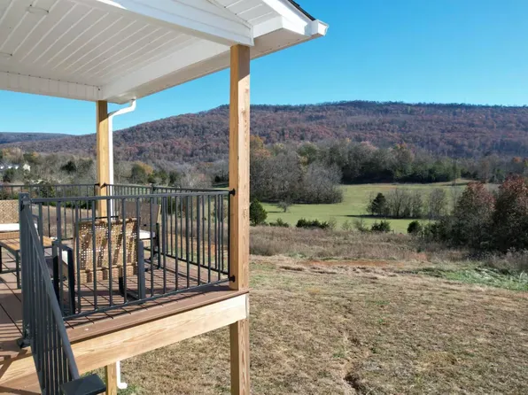 700 Sells Ln, Trenton, GA 30752