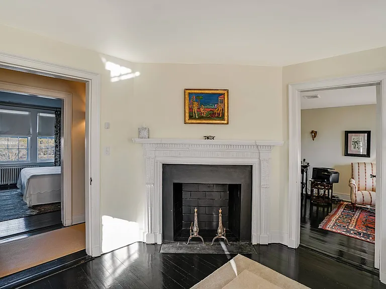 4 Fair Lea Rd — Photo 15