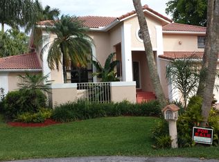 14801 Archerhall St, Davie, FL 33331