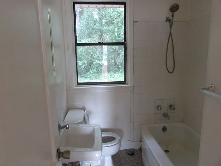 135 Highland Ave #A-B — Photo 6