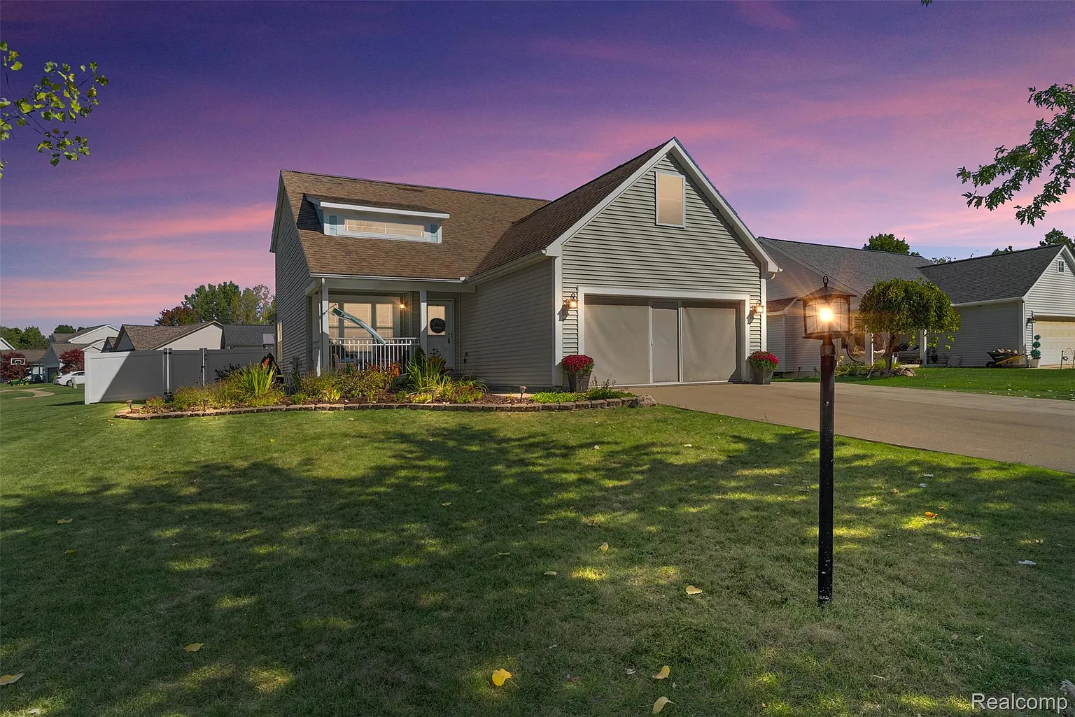331 Andrea Ave photo 1