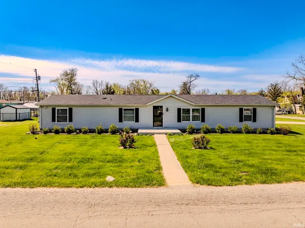 2001 E Lowell St, Muncie, IN 47303