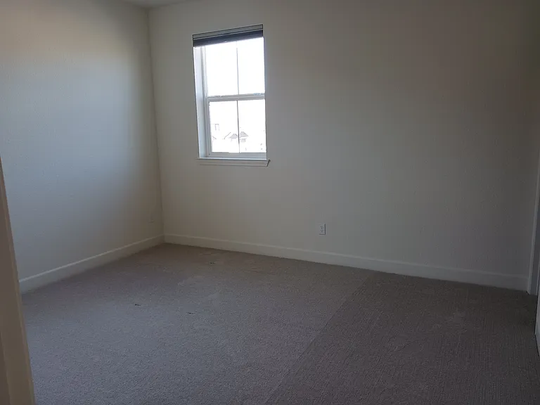 SW bedroom