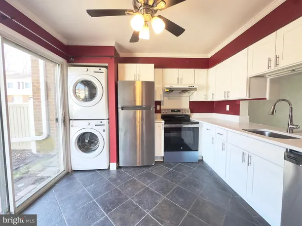 1017 Oaklyn Ct, Voorhees, NJ 08043