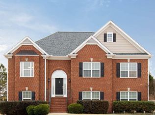62 Colonial Cir, Cartersville, GA 30120