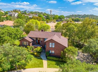 203 Riverhill Blvd, Kerrville, TX 78028