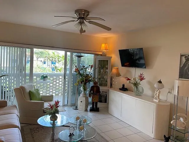 2545 S Ocean Blvd #303 — Photo 12
