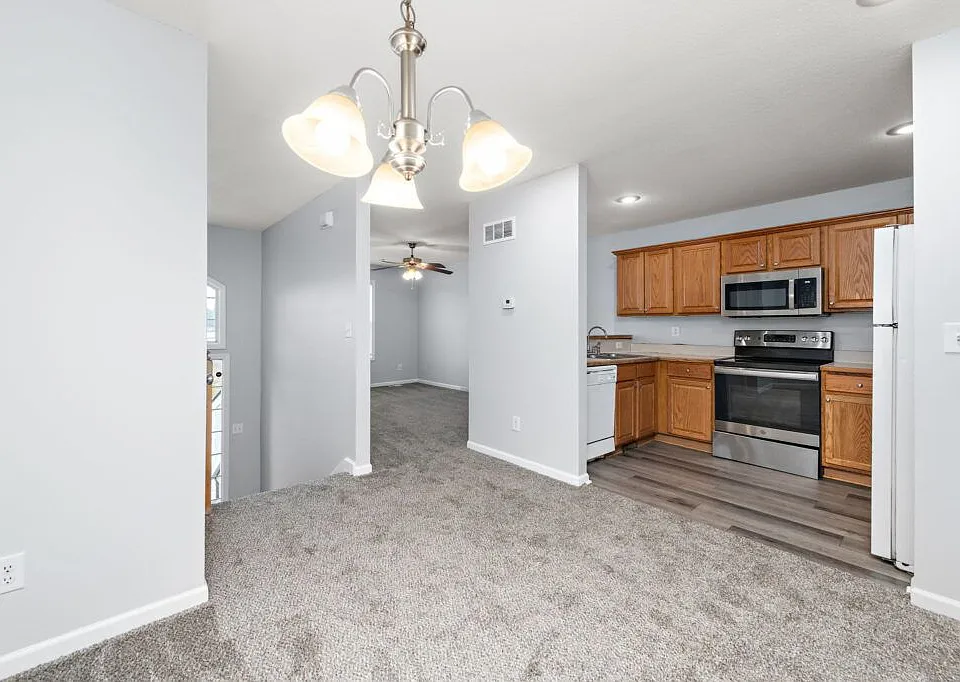 1619-1649 Cinnabar Dr