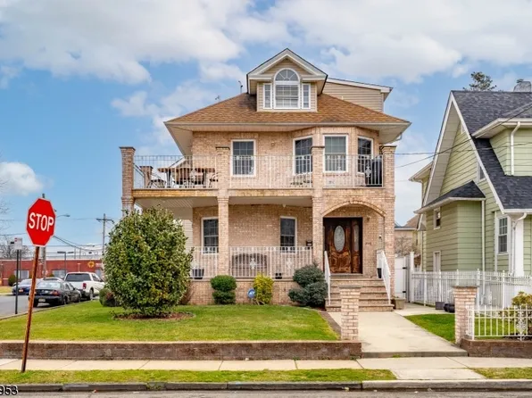 873 Kilsyth Rd, Elizabeth City, NJ 07208