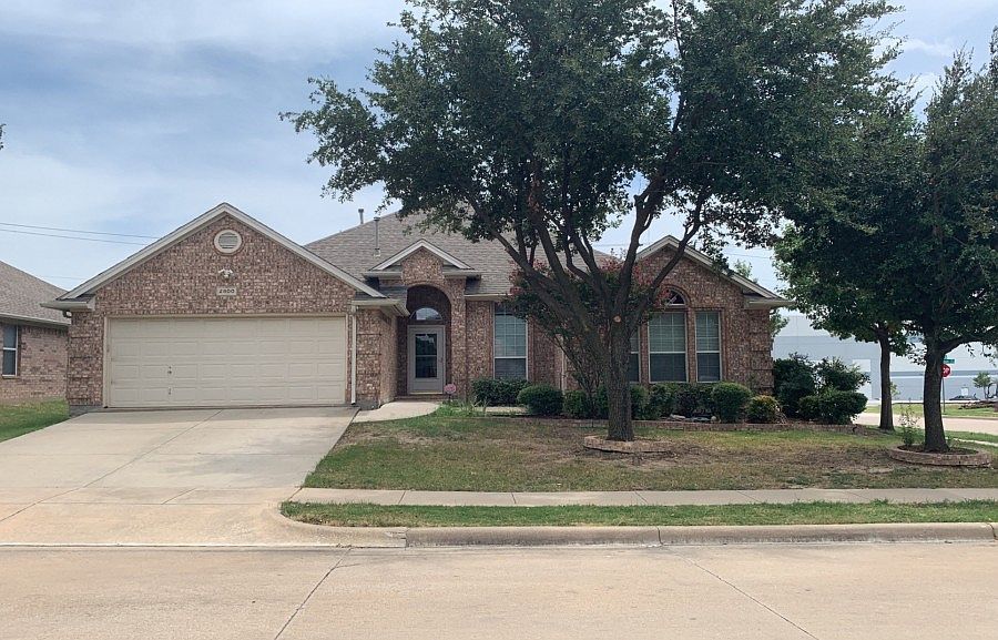1st image of 2800 Gray Rock Dr