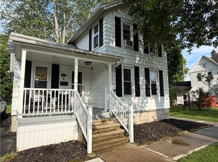 54 Maple St, Auburn, NY 13021
