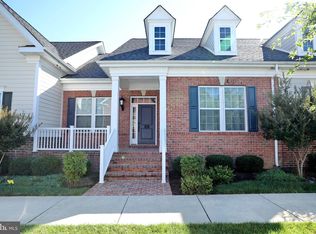 60 Steeplechase Dr, La Plata, MD 20646