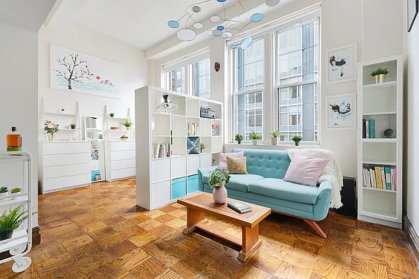 Sold by Compass | media 1