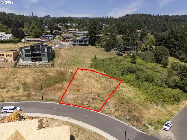 235 NE Upper Basso Cir, Stevenson, WA 98648
