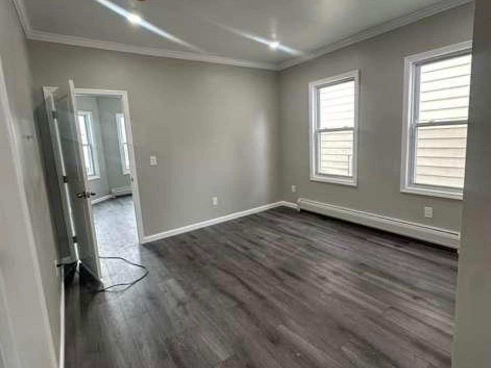 1st image of 1033 E 23rd St Floor 1