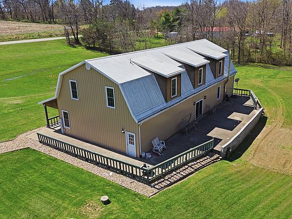 4th image of 6671 Township Road 14