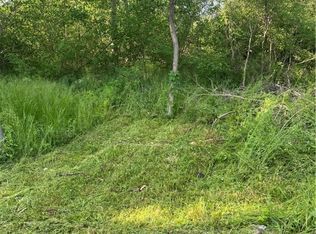 Hartville Rd, Hartville, OH 44632