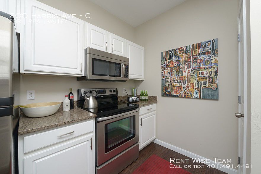 1st image of 200 Harris Ave #C