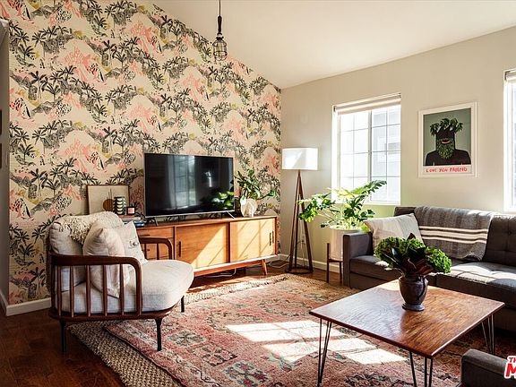 5th image of 1828 N Avenue 51