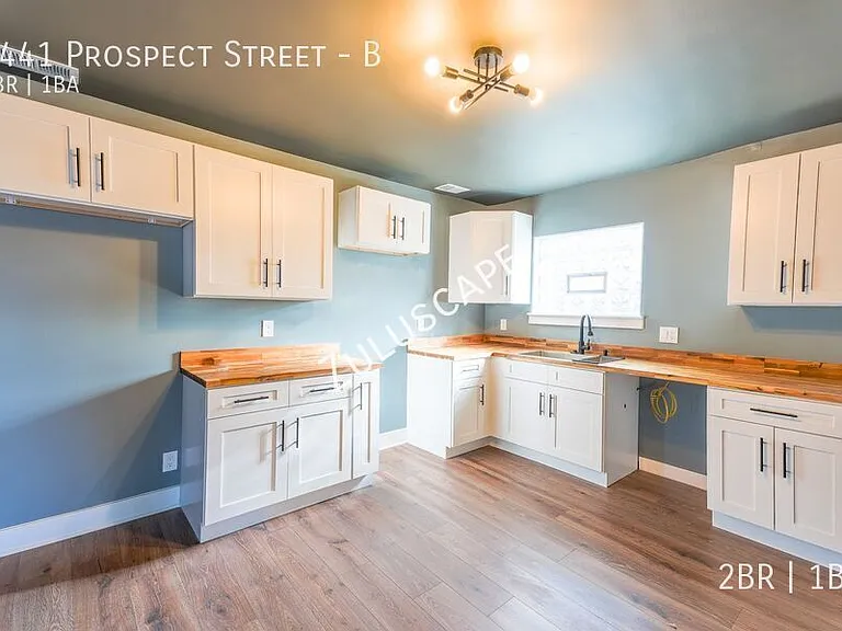3441 Prospect St #B — Photo 2