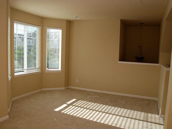 Living and Dining Area - view 2