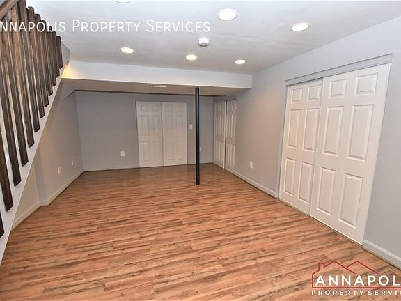 5th image of 530 Greenhill Ct
