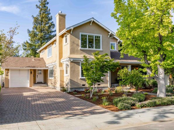 204 Walter Hays Dr, Palo Alto, CA 94303