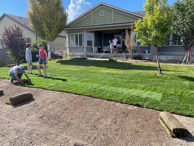 5 bed, 3000 sqft, $3,800 — Photo 2