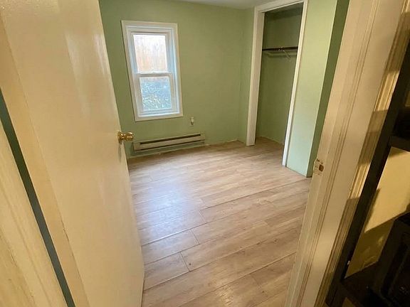 3rd image of 6 Harvard St #1F