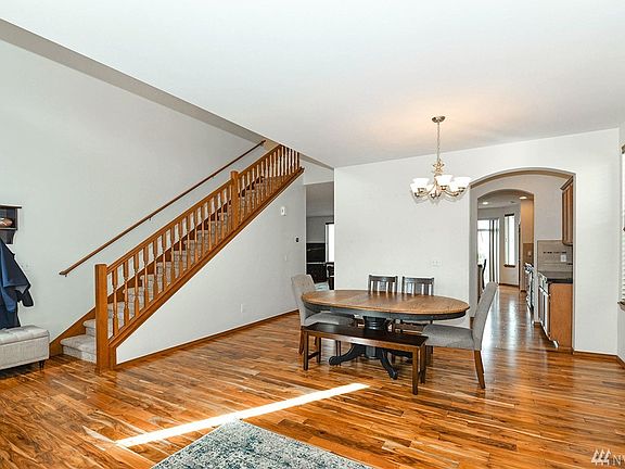 3rd image of 8409 69th St NE