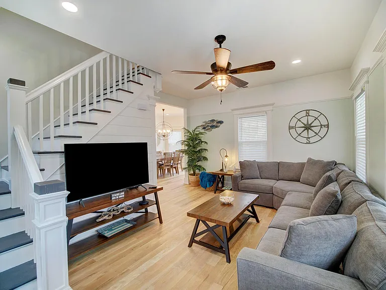 301 Atlantic Ave — Photo 5