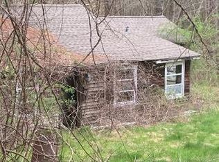 35 White Rd, Ellington, CT 06029