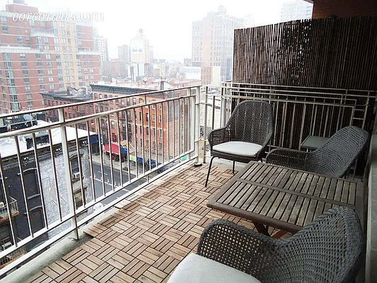 Sold by Corcoran | media 4